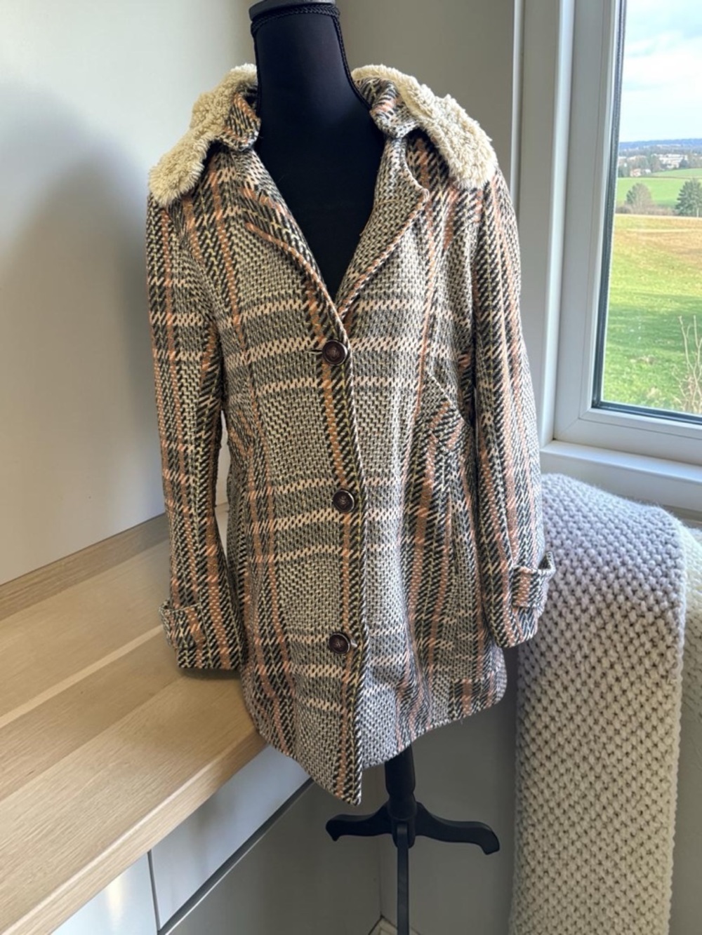 Vintage Nine West Plaid Coat Sherpa Lined, Detachable Hood Sz L